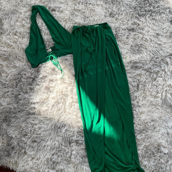 Beachy Set - Picture 1 of 3